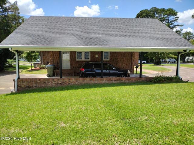 400 E 15th Street, Washington, NC 27889