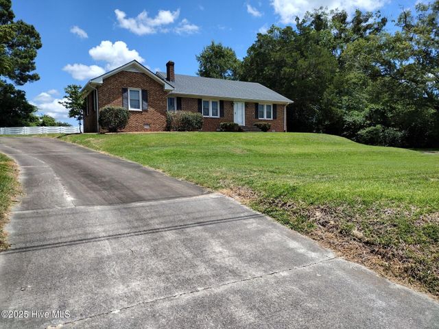 400 E 15th Street, Washington, NC 27889