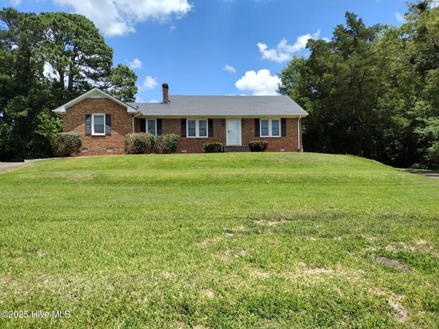 400 E 15th Street, Washington, NC 27889