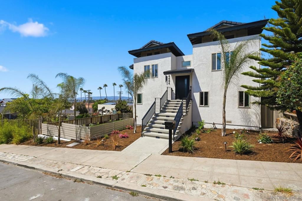 4484 Long Branch Avenue, San Diego, CA 92107 — photo 2