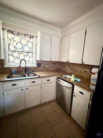 410 Gawin Dr, Warner Robins, GA 31093