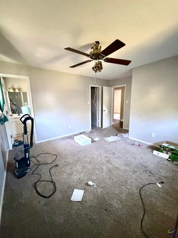 410 Gawin Dr, Warner Robins, GA 31093