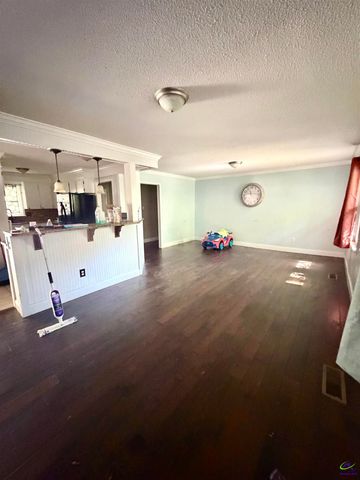 410 Gawin Dr, Warner Robins, GA 31093