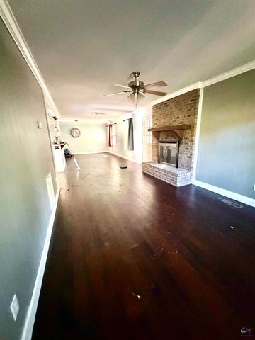 410 Gawin Dr, Warner Robins, GA 31093