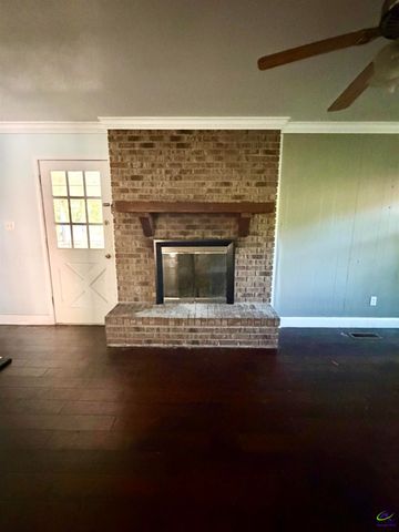 410 Gawin Dr, Warner Robins, GA 31093