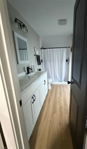 202 Broad ST, Portsmouth, VA 23707