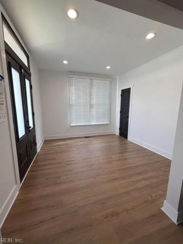 202 Broad ST, Portsmouth, VA 23707