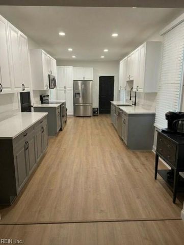 202 Broad ST, Portsmouth, VA 23707