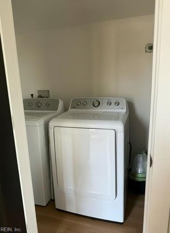 202 Broad ST, Portsmouth, VA 23707