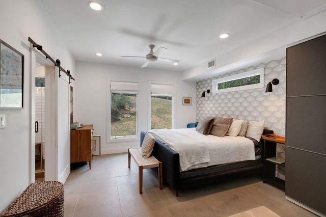 2502 Side CV, Austin, TX 78704