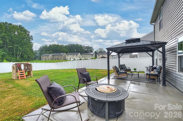 7016 Ludell Lane, Charlotte, NC 28215
