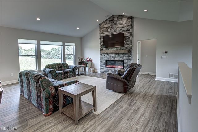 3676 Huffman Road, Medina, OH 44256