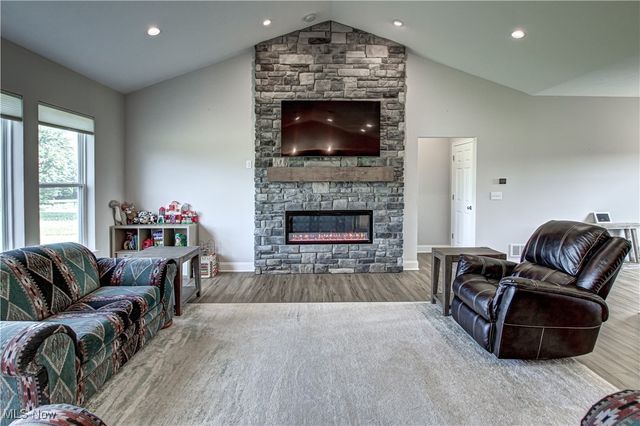 3676 Huffman Road, Medina, OH 44256