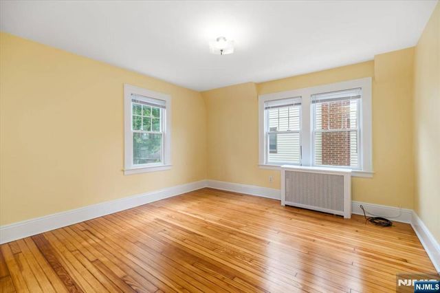 314 Mountain Way, Rutherford, NJ 07070