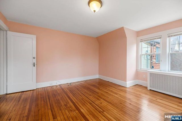 314 Mountain Way, Rutherford, NJ 07070