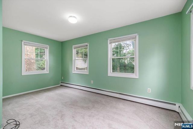 314 Mountain Way, Rutherford, NJ 07070