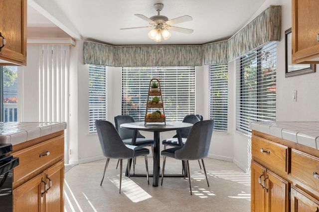 105 Graeagle Ct, Roseville, CA 95678