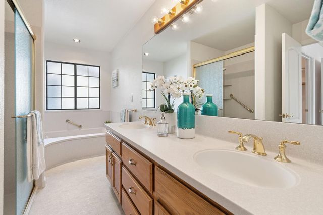 105 Graeagle Ct, Roseville, CA 95678