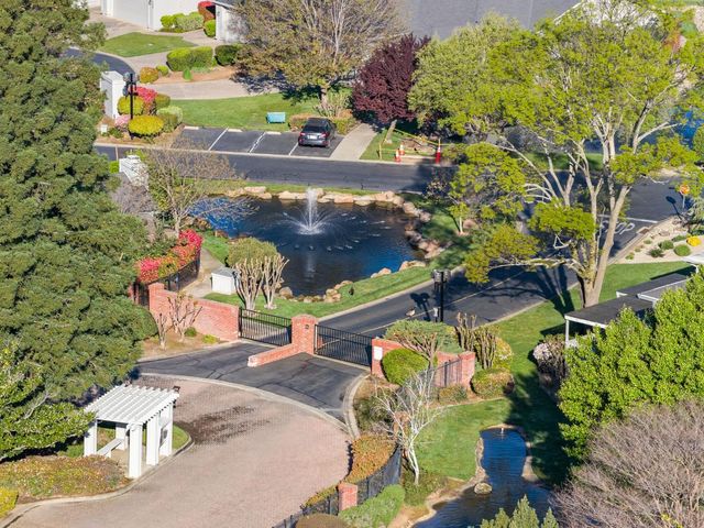 105 Graeagle Ct, Roseville, CA 95678