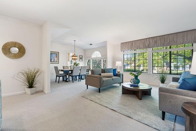 105 Graeagle Ct, Roseville, CA 95678