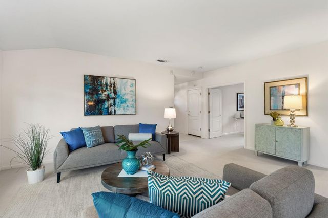 105 Graeagle Ct, Roseville, CA 95678