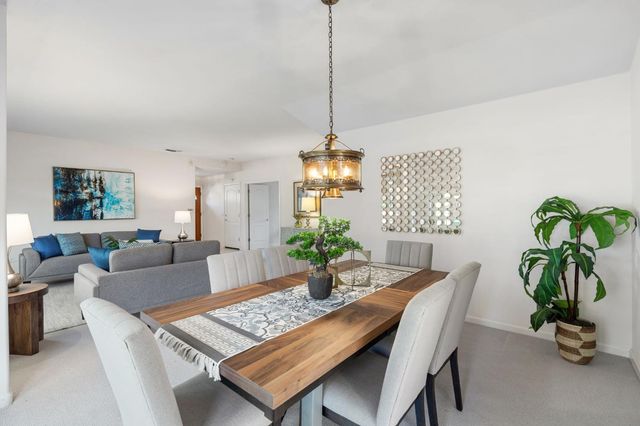 105 Graeagle Ct, Roseville, CA 95678