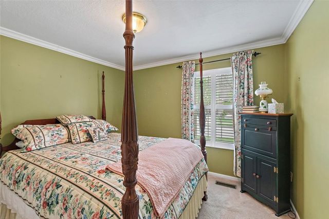 3302 Village Drive, Fairfield, OH 45014