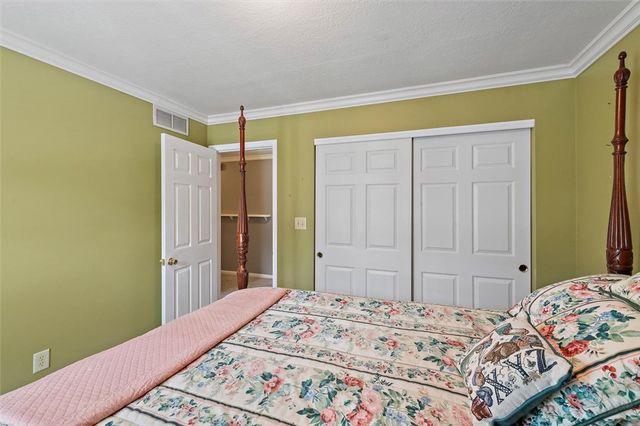 3302 Village Drive, Fairfield, OH 45014