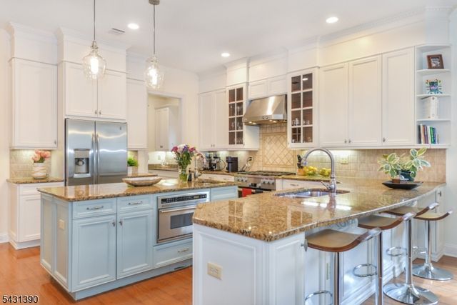 3 Christopher Ct, Montclair Twp., NJ 07042