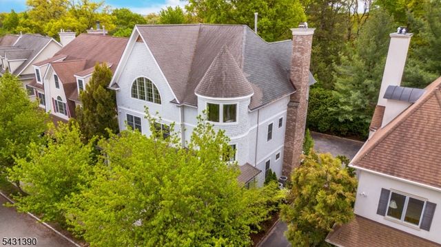 3 Christopher Ct, Montclair Twp., NJ 07042