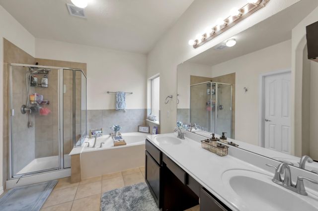 84 Palos Verde, Conroe, TX 77304