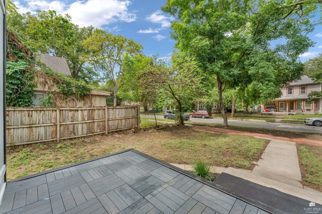 823 Colorado Street, Manhattan, KS 66502