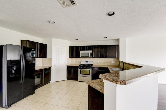 834 Sweet Flower Drive, Houston, TX 77073