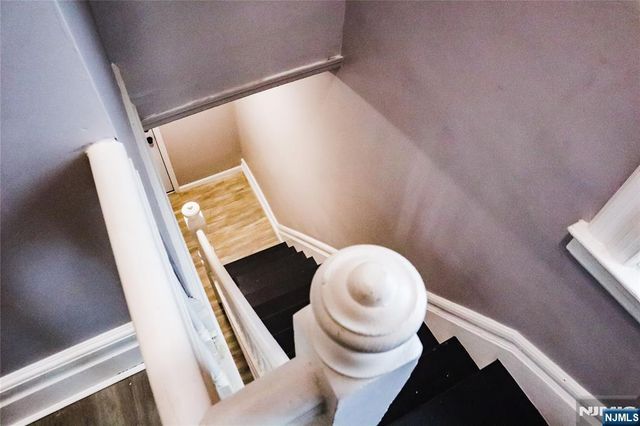 80 Maple Avenue, Irvington, NJ 07111