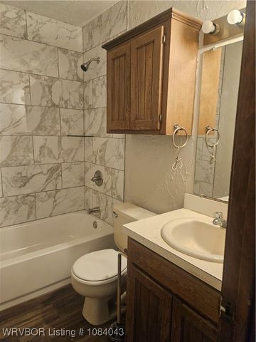 312 N Albert Pike Avenue, Fort Smith, AR 72903