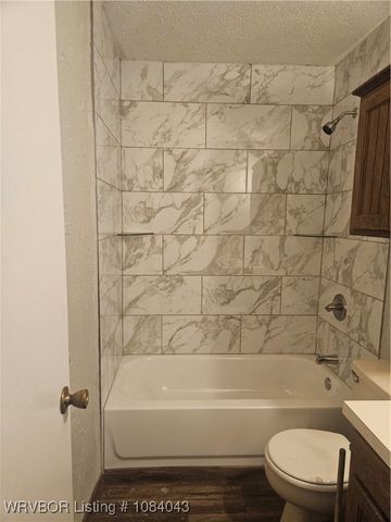 312 N Albert Pike Avenue, Fort Smith, AR 72903