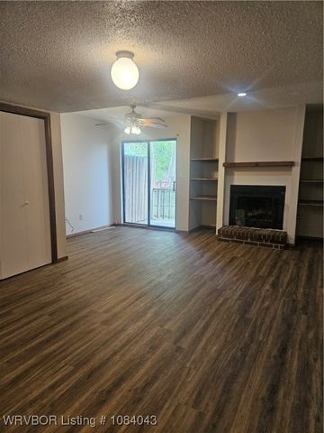 312 N Albert Pike Avenue, Fort Smith, AR 72903