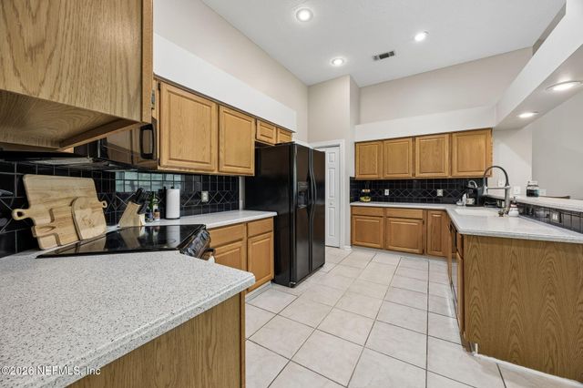 616 THORNWOOD Lane, Orange Park, FL 32073