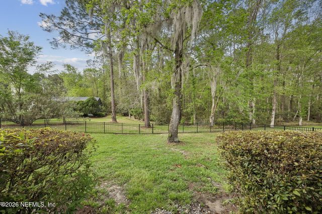 616 THORNWOOD Lane, Orange Park, FL 32073