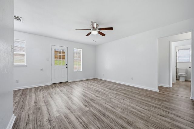 629 Chambers Street, Denton, TX 76205