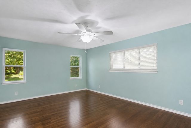 11122 Candlelight Lane, Dallas, TX 75229