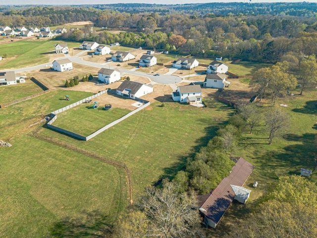 171 Bowman Court, Statham, GA 30666