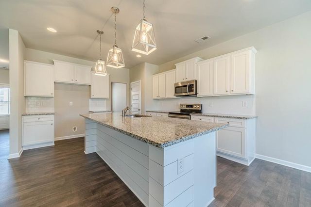 171 Bowman Court, Statham, GA 30666