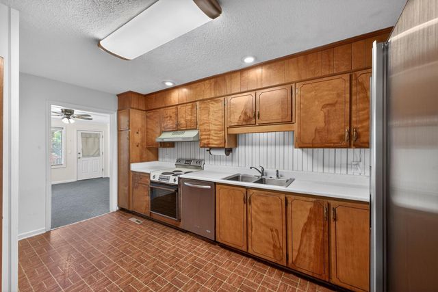 823 Legare Road SW, Aiken, SC 29803