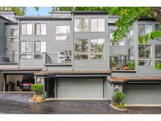 4451 GOLDEN Ln, Lake Oswego, OR 97035