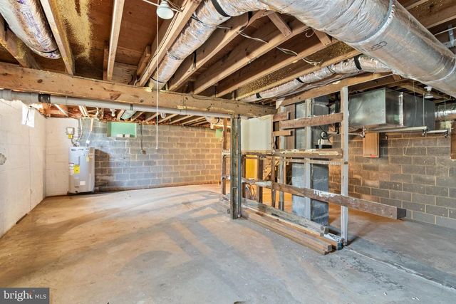 6160 FREDERICKSBURG TPKE, Woodford, VA 22580