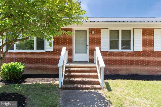6160 FREDERICKSBURG TPKE, Woodford, VA 22580
