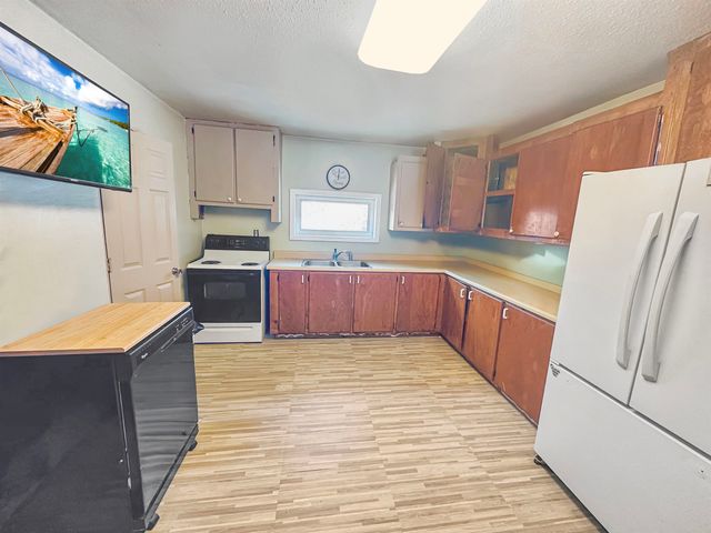 431 ANDREA DRIVE, North Pole, AK 99705