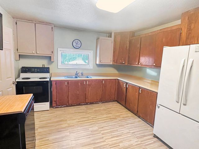 431 ANDREA DRIVE, North Pole, AK 99705