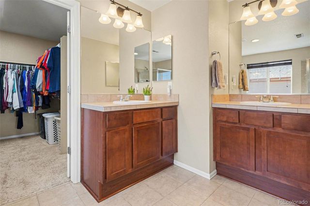 25404 E 2nd Avenue, Aurora, CO 80018